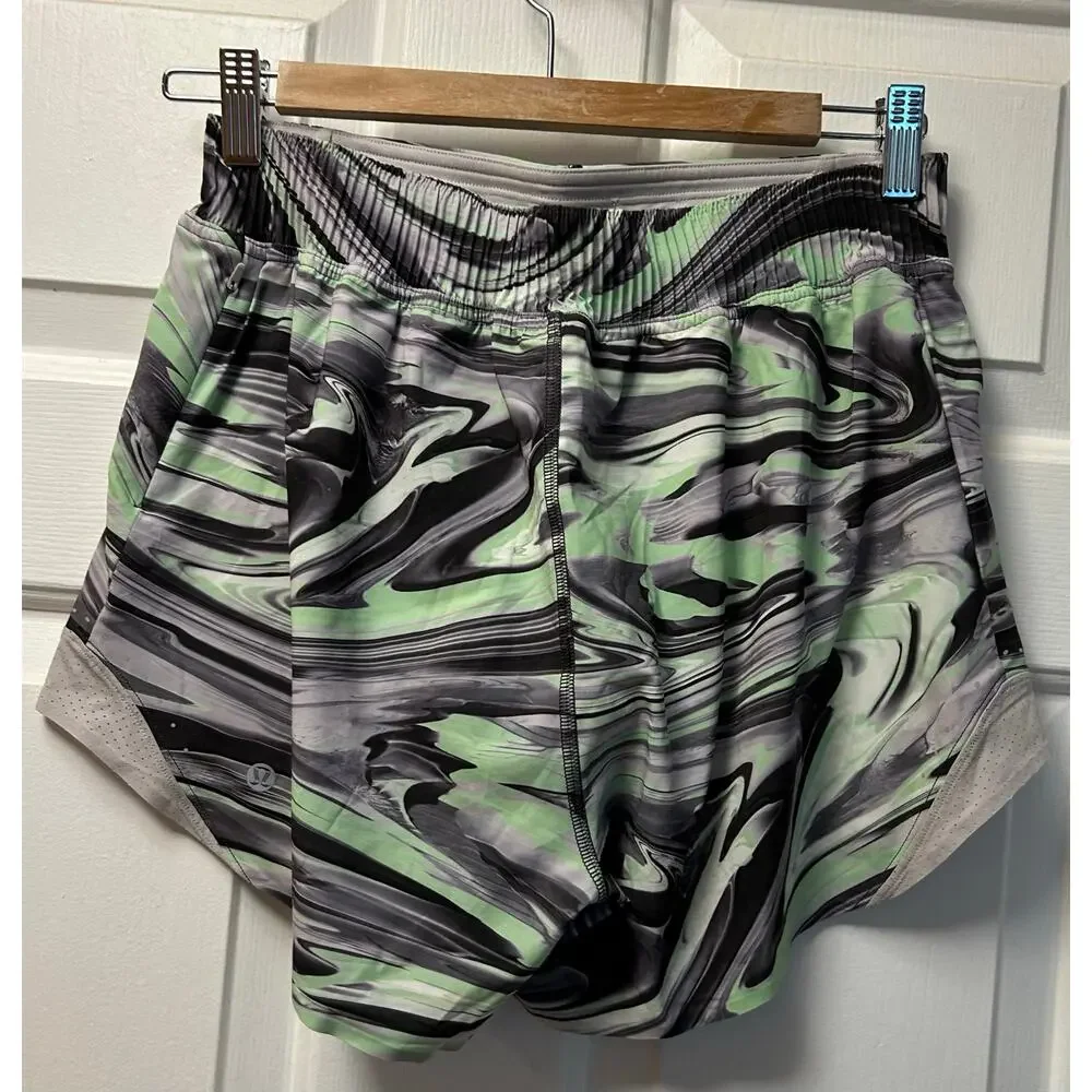Lululemon Hotty Hot Series Sports Shorts Women's Multicolor Silver White, Size 6